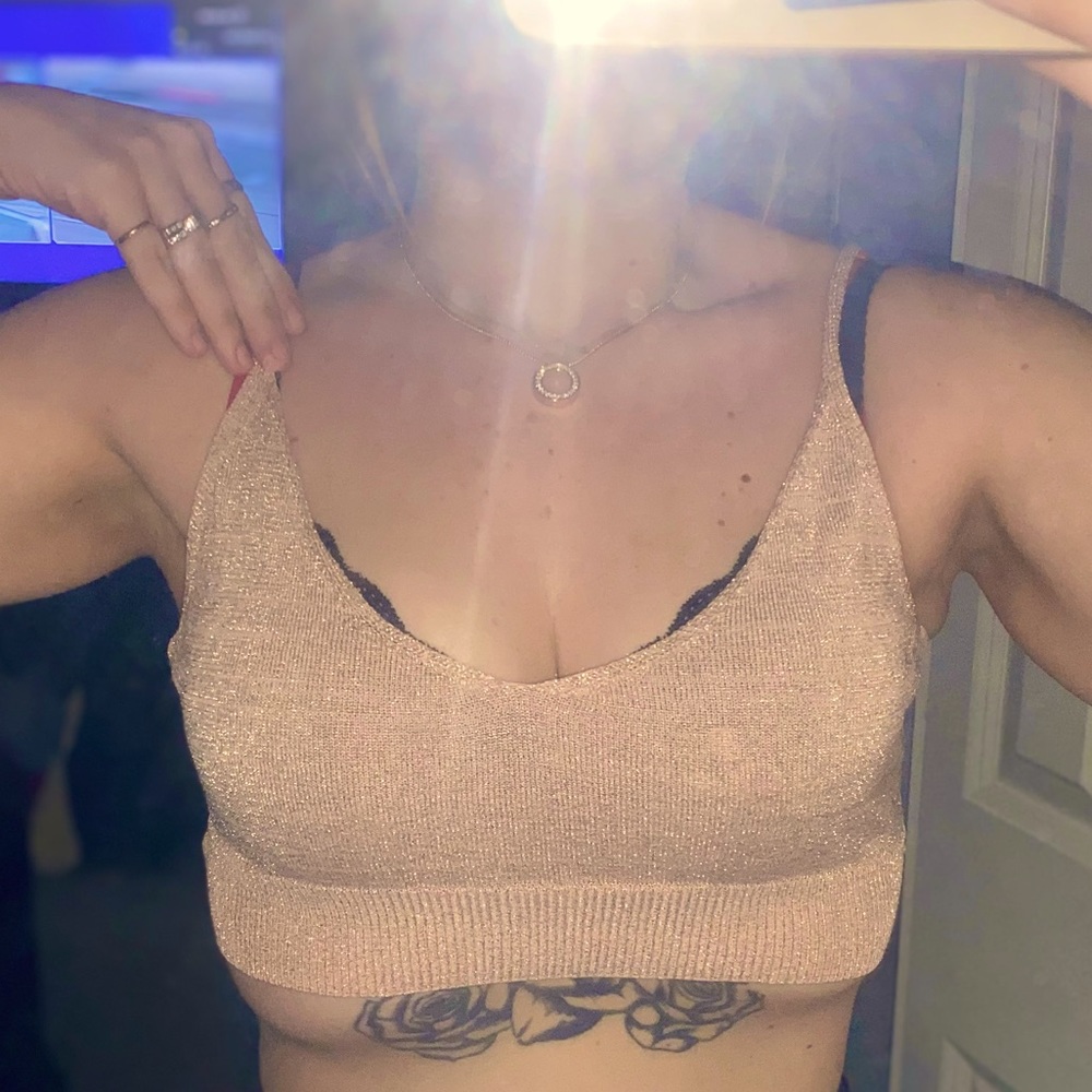 Super down - pink sparkle crop tank